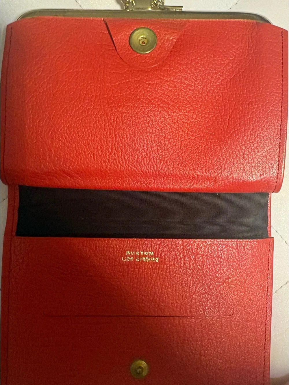 Vintage VTG Lady Buxton Red Pebbled Genuine Leather Kiss Lock Clutch Wallet